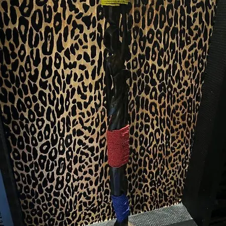 Esprit Africa, Et Sauna De Luxe