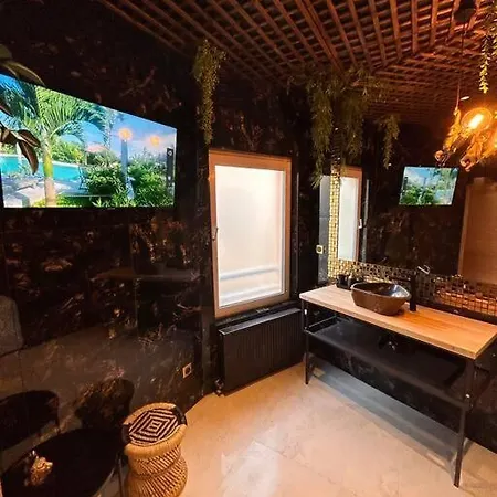 Esprit Africa, Et Sauna De Luxe Lägenhet