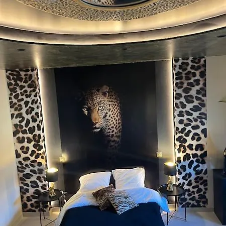 Esprit Africa, Et Sauna De Luxe Lägenhet