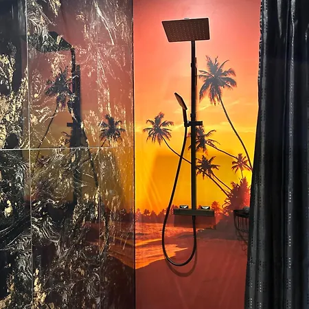Esprit Africa, Et Sauna De Luxe מולהאוס